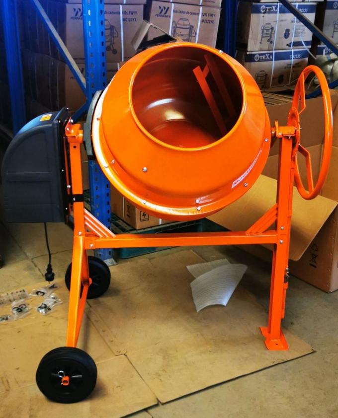 乾燥したかぬれた構造のセメントのトラックミキサ機械