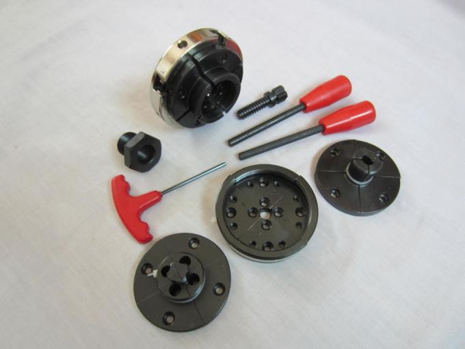 4顎の木製の旋盤の旋盤の付属品の木製の旋盤のチャック セットを工具セット 0
