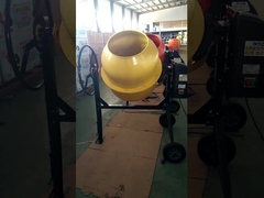 小型ガソリン ディーゼル携帯用ミキサーの構造のセメントのトラックミキサ