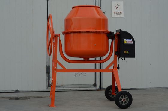適度に乾燥したぬれた構造のセメントのトラックミキサ機械6.5HP