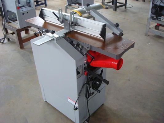 600mm Thicknesserの木工業機械油圧産業木製のプレーナー