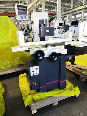フライス6インチのベンチの粉砕機働く様式のテーブルの粉砕機