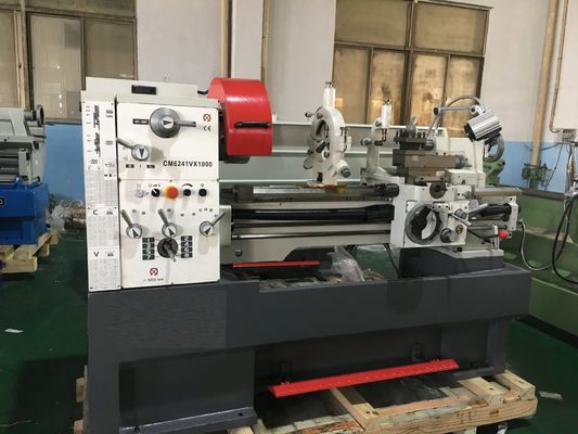 機械精密ベンチの上の金属の旋盤1000mmの新しい状態