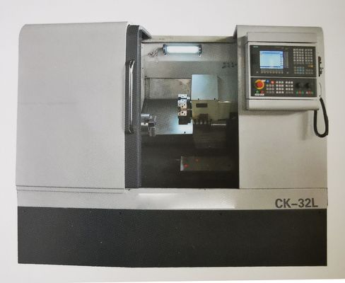 プログラム制御 システムが付いている電気CNCの金属の旋盤Mt6の高精度CNCの旋盤